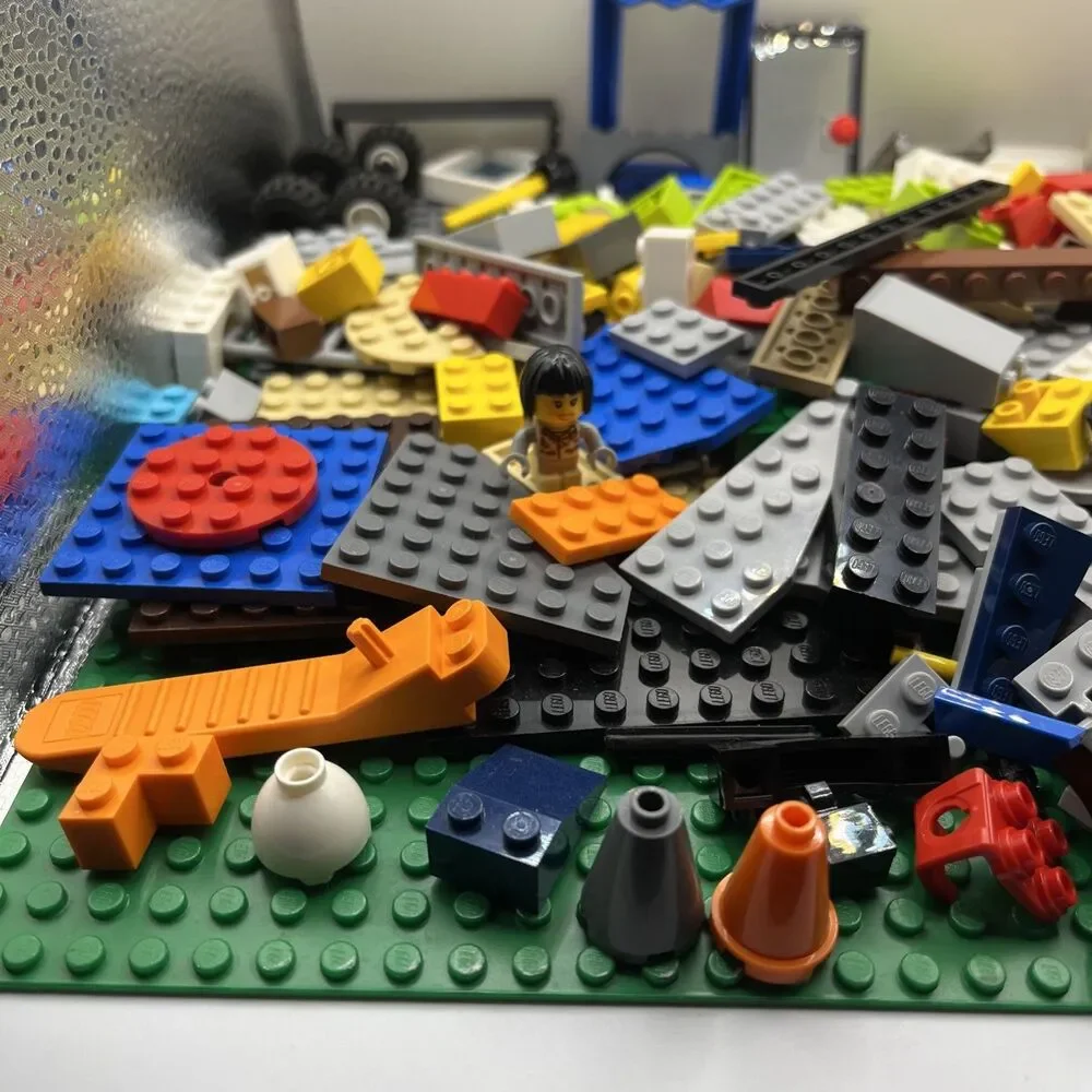 Lego genuine lb